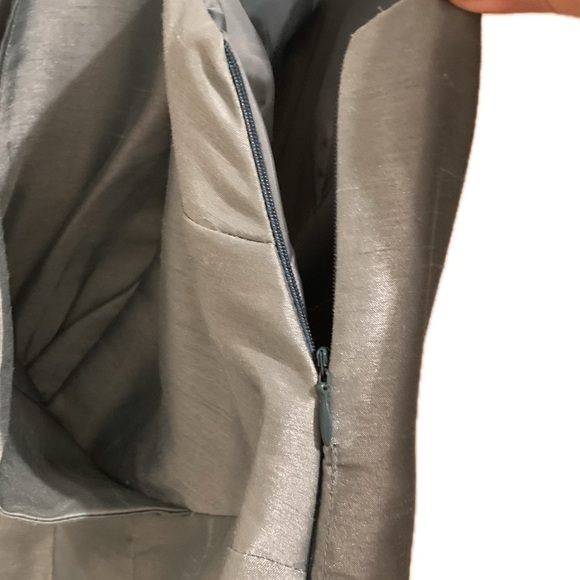 Jones wear cocktail dress. Satiny teal fabric. Size 16 runs small. NWOT. - Picture 4 of 6